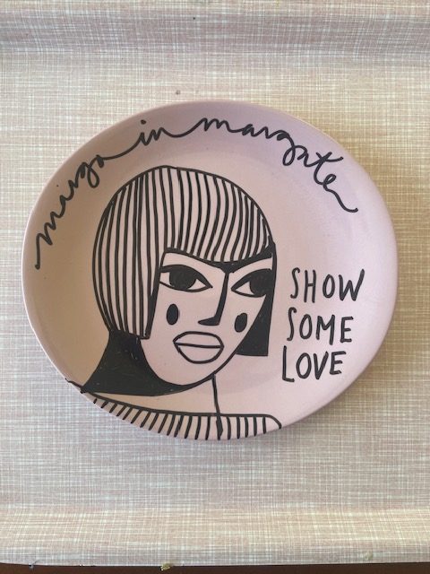 show some love plate