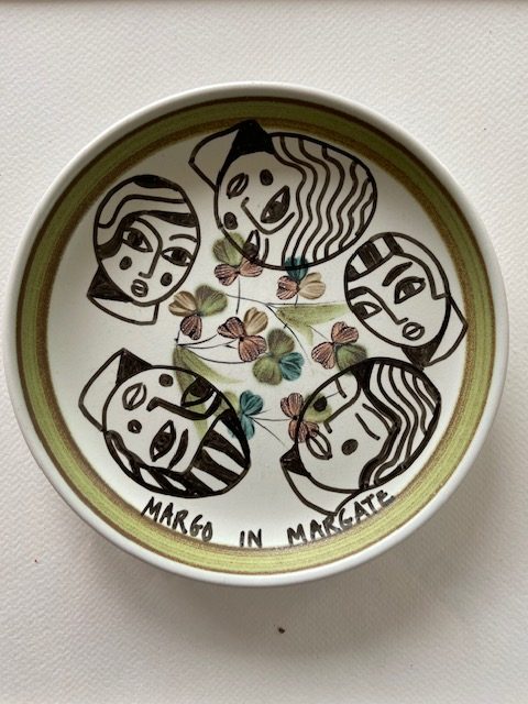 5 girls plate